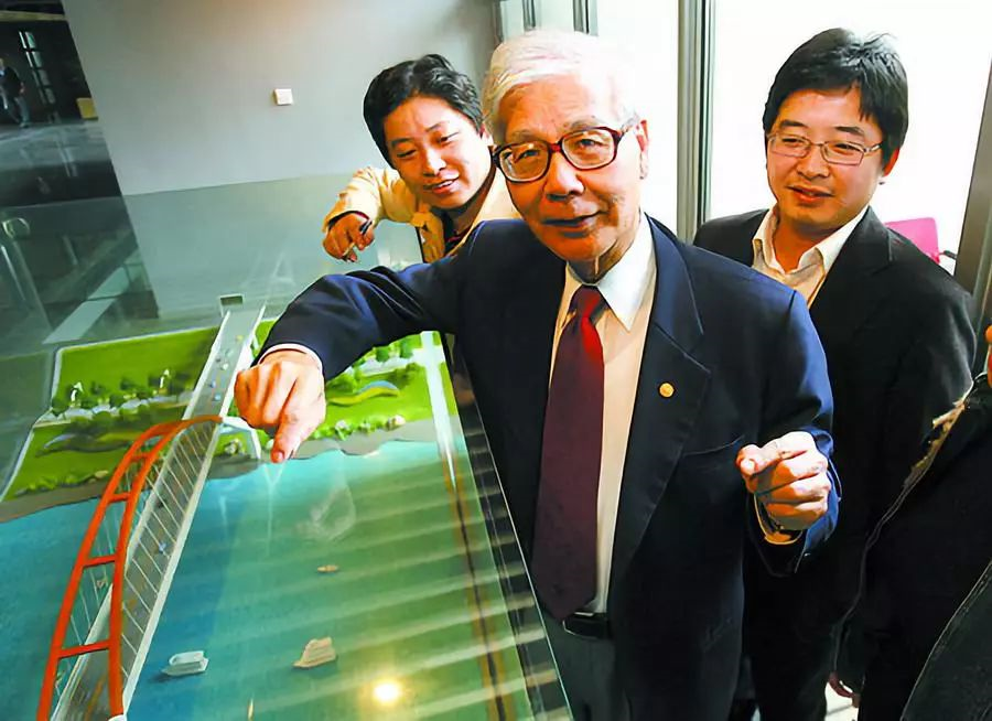 为什么选邓为演男二为什么在线